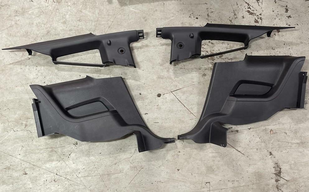 2011-14 Ford Mustang Coupe Rear Interior Plastics 294