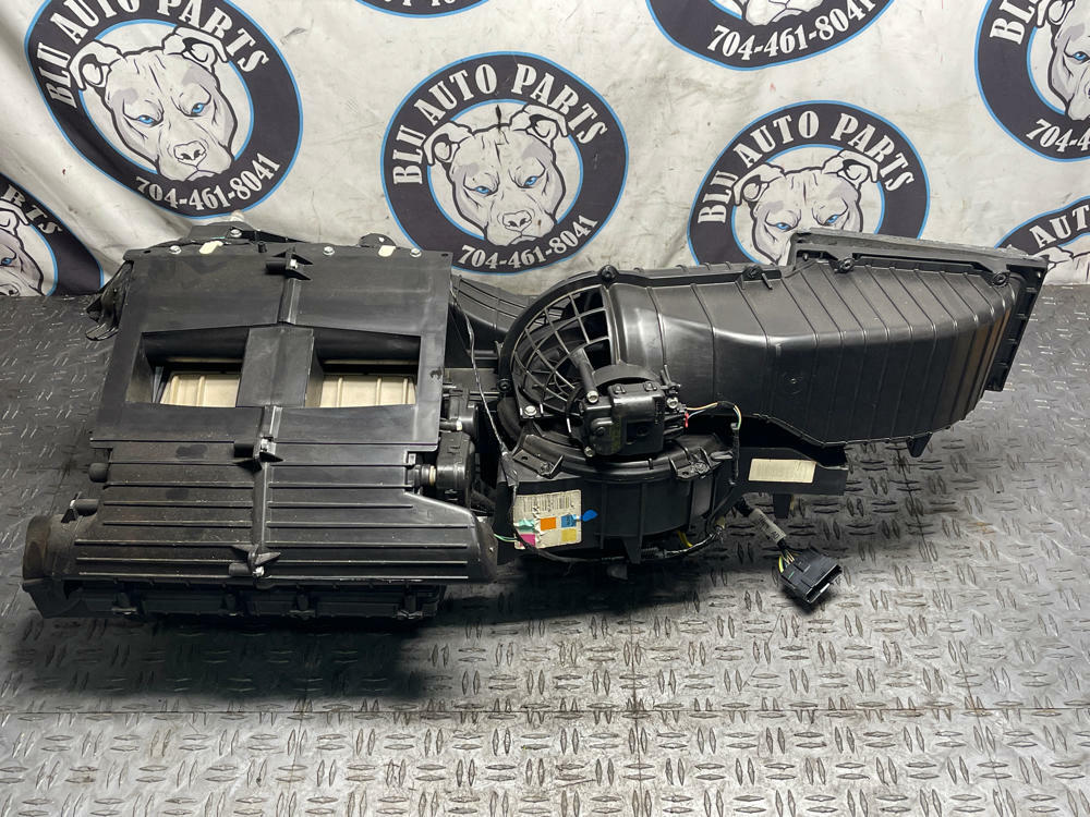2011-14 Ford Mustang HVAC Climate Control Air Box Heater Core 294
