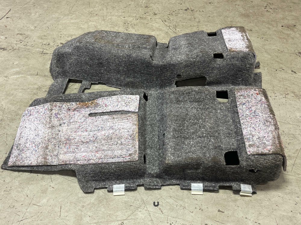 2011-14 Ford Mustang OEM Coupe Carpet 61k Miles 294