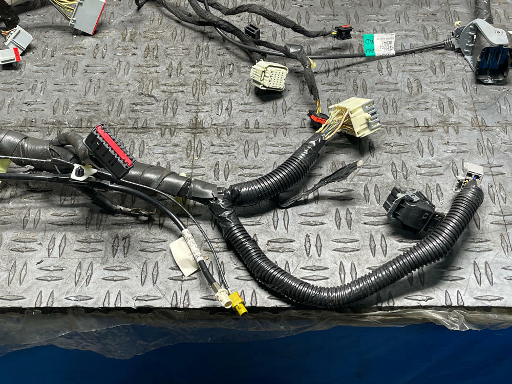 2011-14 Ford Mustang GT Premium Dash Harness (BR3T-14401-HF) 294