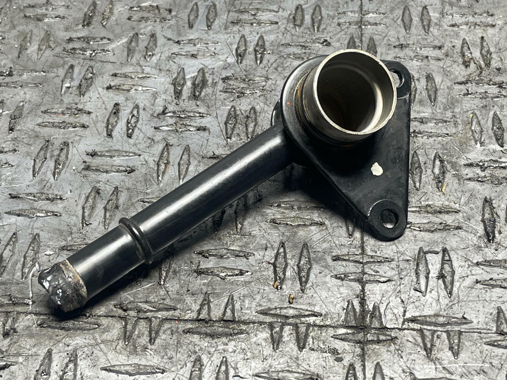 2003-04 Ford Mustang SVT Cobra Coolant Passage Pipe 36k Miles 305