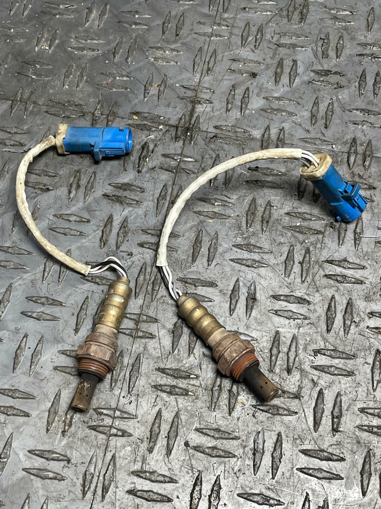 2003-04 Ford Mustang SVT Cobra O2 Sensors Set of 4 OEM 36K Miles 305
