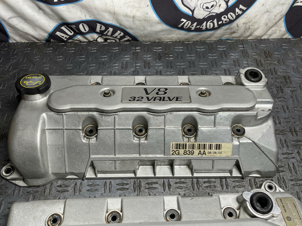 2003-04 Ford Mustang SVT Cobra Valve Covers 36K Miles 305