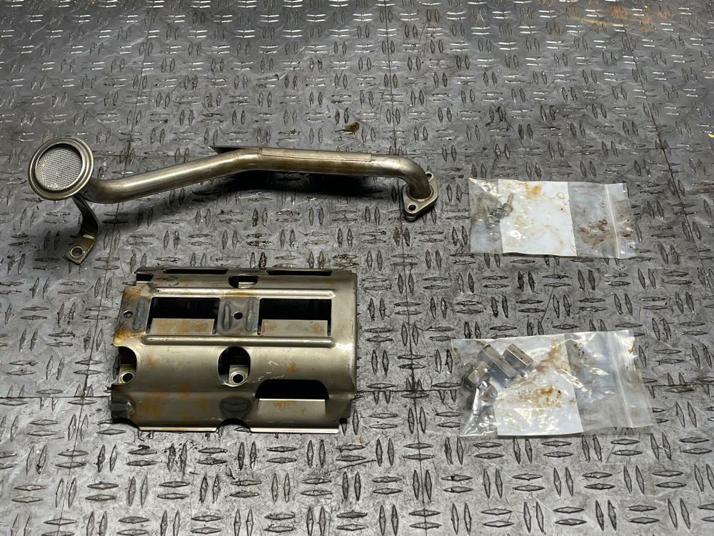 2003-04 Ford Mustang SVT Cobra Pick Up Tube & Baffle w/ Hardware 36K Miles 305