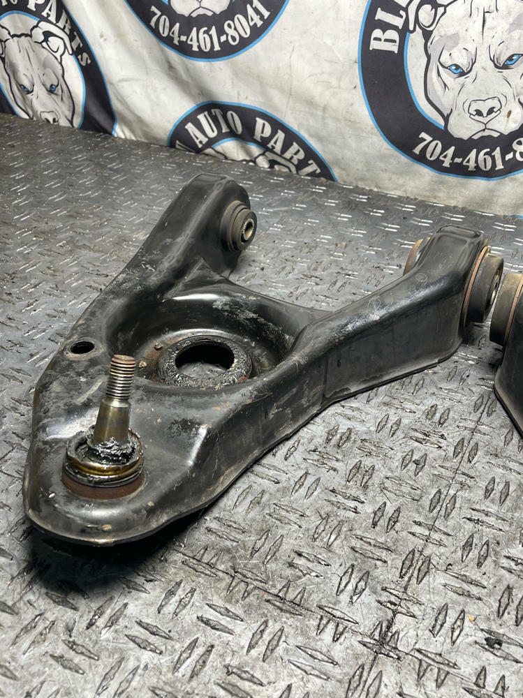 2003-04 Ford Mustang SVT Cobra Front Control Arms Pair 295