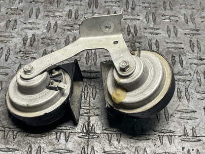 2003-04 Ford Mustang SVT Cobra OEM Horns 295