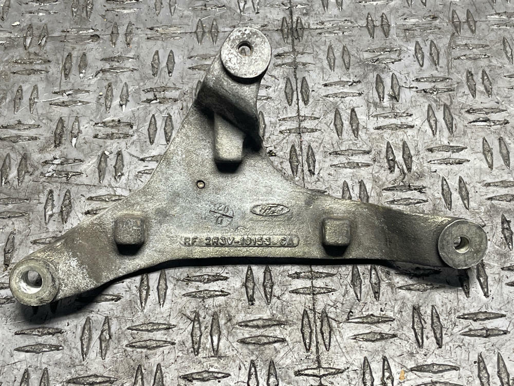 2003-04 Ford Mustang SVT Cobra Alternator Bracket 295