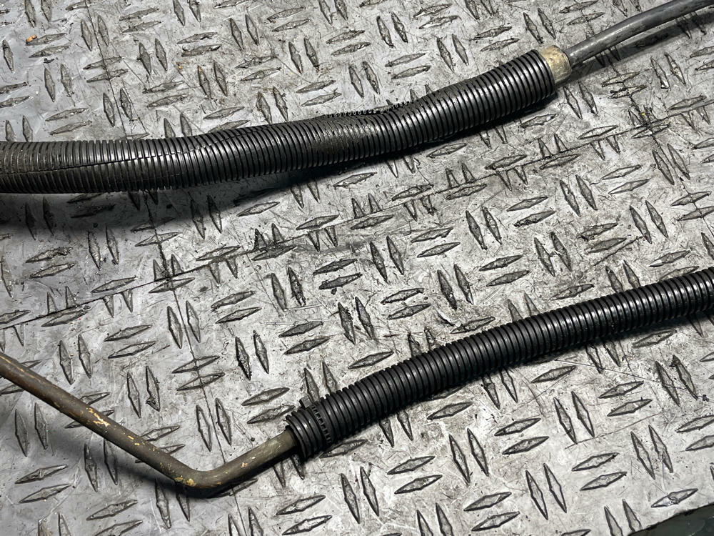 2003-04 Ford Mustang SVT Cobra Pair Power Steering Lines 295