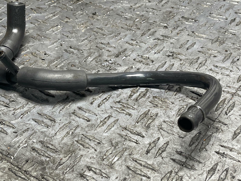 2003-04 Ford Mustang SVT Cobra Lower Intake Vacuum Hose 295