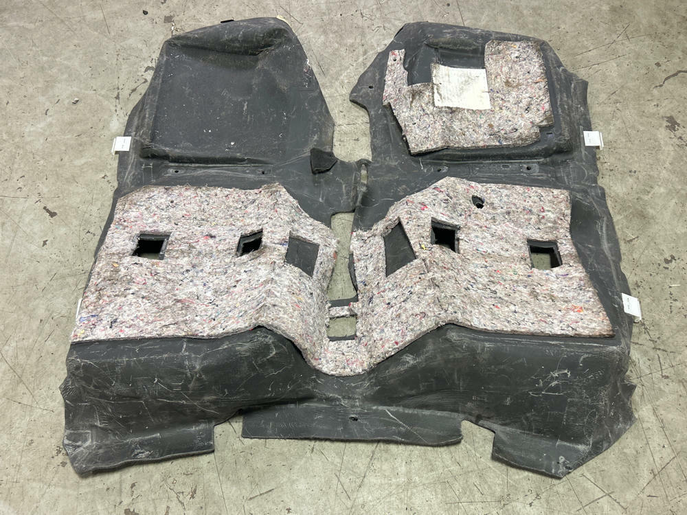 2003-04 Ford Mustang SVT Cobra Coupe OEM Carpet 308