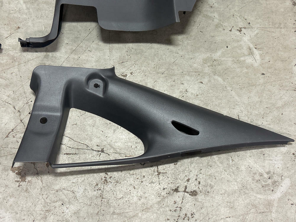 2003-04 Ford Mustang SVT Cobra Rear Plastics 13k Miles 308
