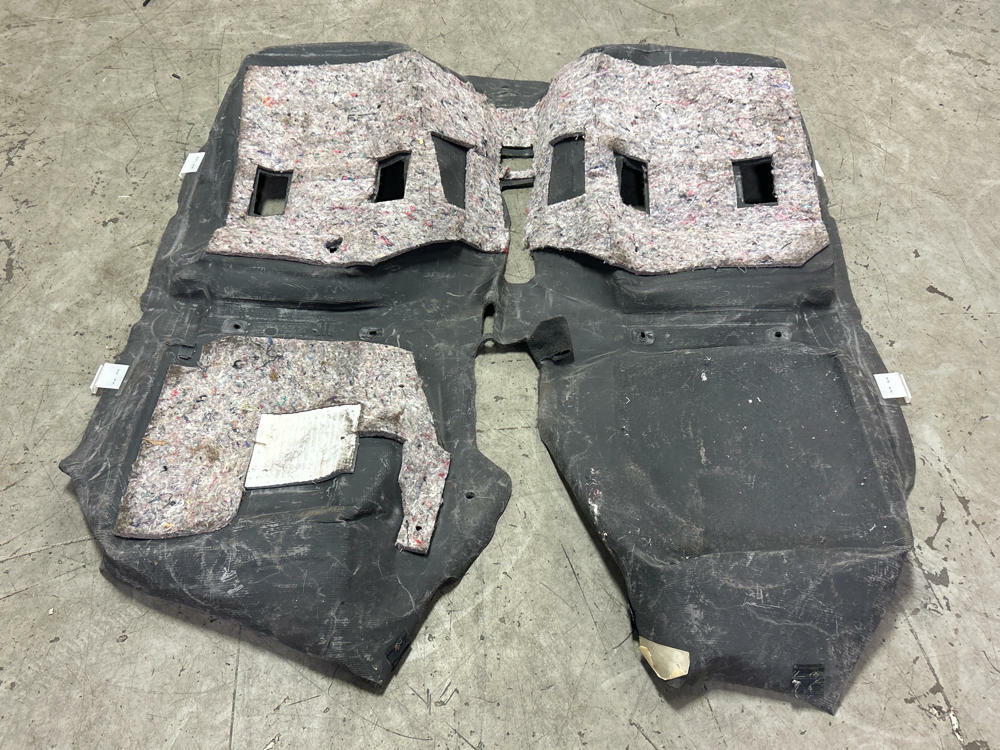 2003-04 Ford Mustang SVT Cobra Coupe OEM Carpet 308
