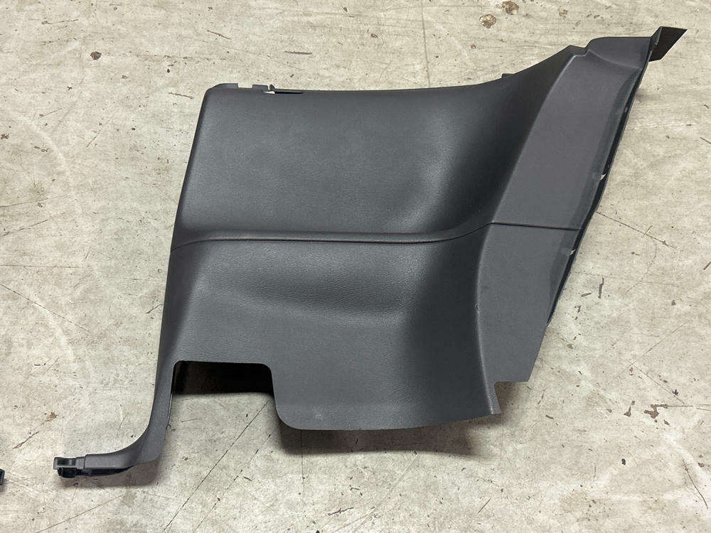 2003-04 Ford Mustang SVT Cobra Rear Plastics 13k Miles 308