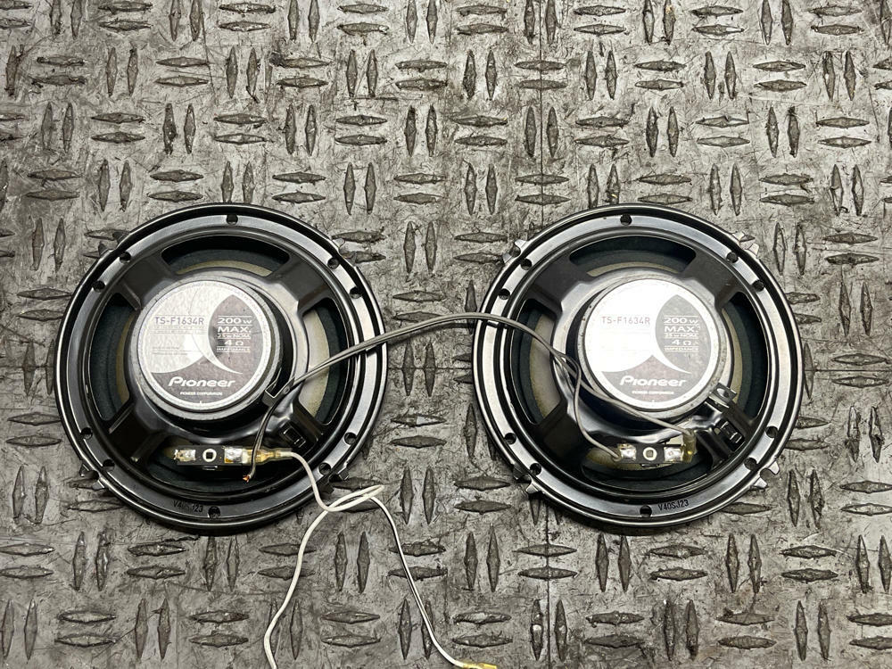 1987-93 Ford Mustang Interior Door Speakers 304