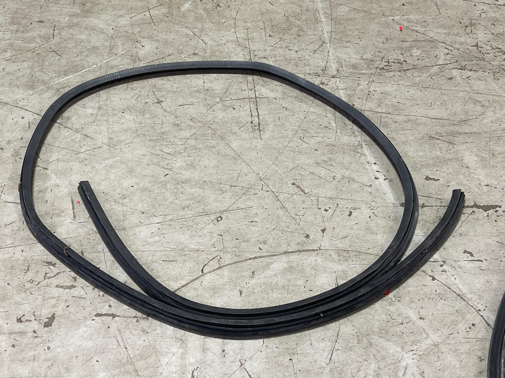 1987-93 Ford Mustang Weather Stripping Set 304