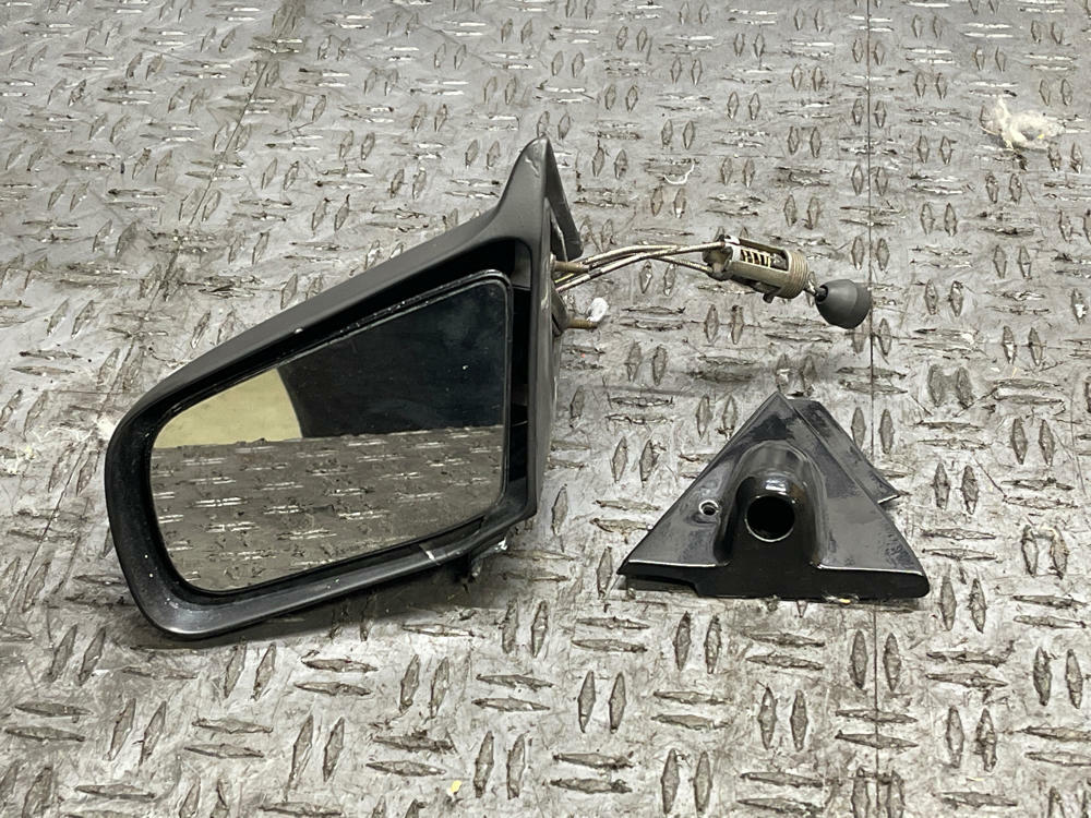 1987-93 Ford Mustang Driver LH Sideview Mirror 304