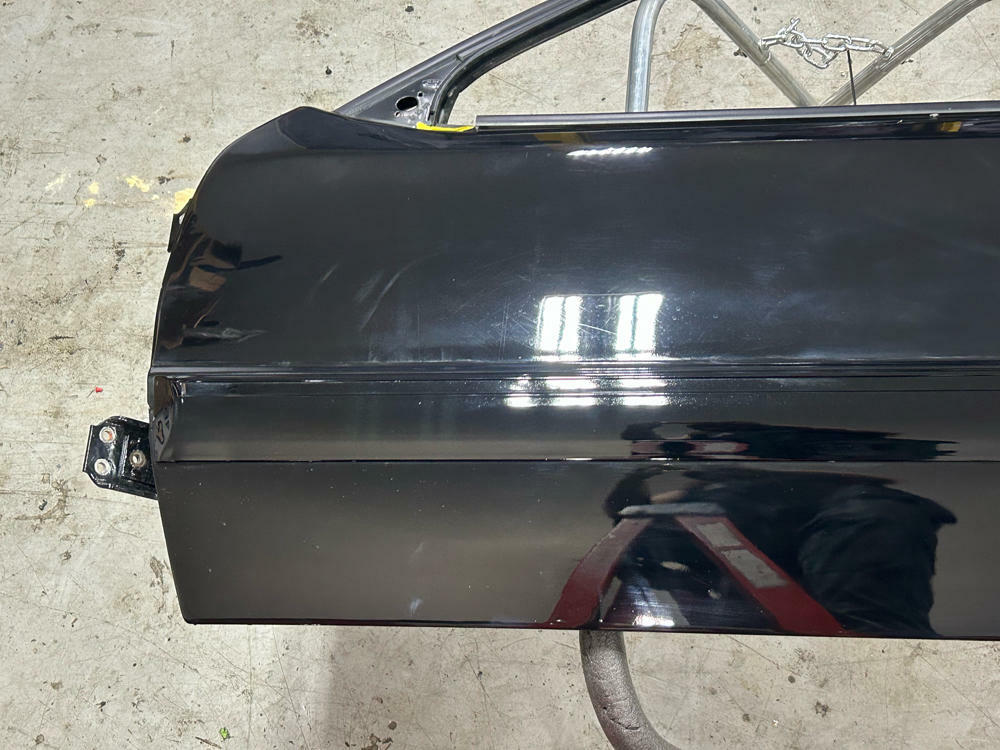 1987-93 Ford Mustang Driver LH Door Manual Window 304