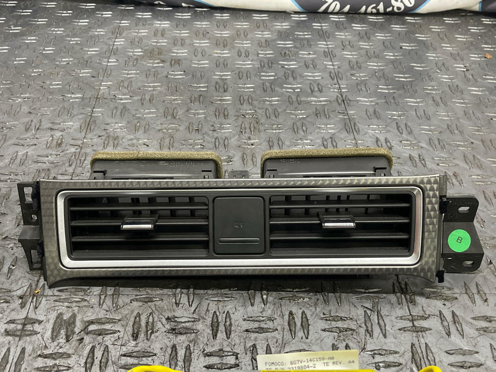 2011-14 Ford Mustang Boss 302 Dash Trim 87k Miles 307