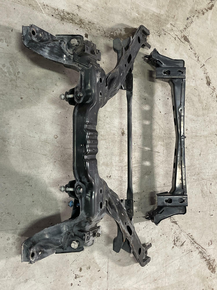 2011-14 Ford Mustang Boss 302 Front K-Member 87k Miles 307