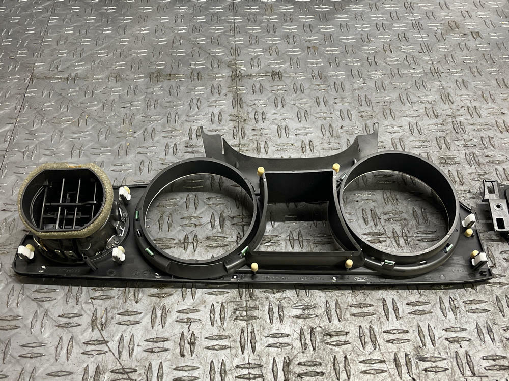 2011-14 Ford Mustang Boss 302 Dash Trim 87k Miles 307