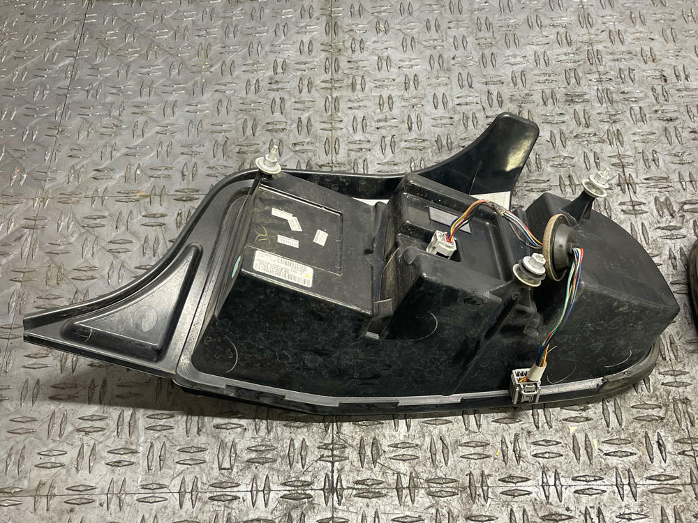 2011-14 Ford Mustang Boss 302 Taillights Pair LH RH OEM 87k Miles 307