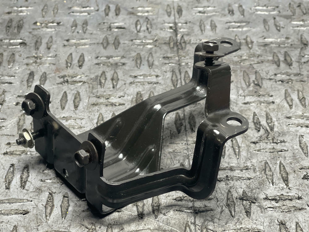 2003-04 Ford Mustang SVT Cobra Power Steering Resevoir Bracket 308