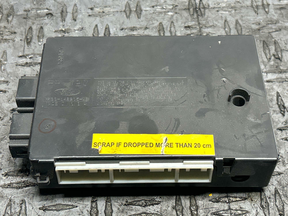 2003-04 Ford Mustang SVT Cobra GEM Module 308