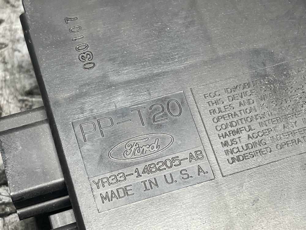 2003-04 Ford Mustang SVT Cobra GEM Module 308