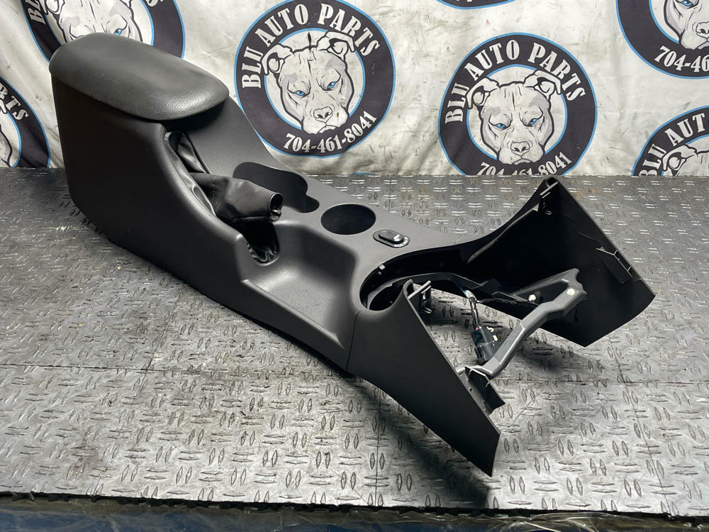 2001-04 Ford Mustang GT Dark Charcoal Center Console 38k Miles 302