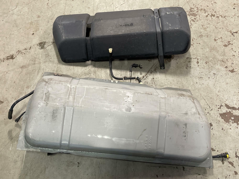 1999-04 Ford Mustang Fuel Tank Assembly 38k Miles 302