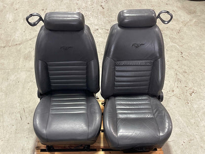 1999-04 Ford Mustang GT Convertible Seats MINT 38K Miles 302