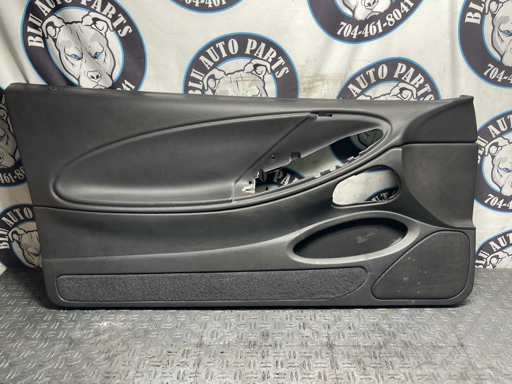 1999-04 Ford Mustang Dark Charcoal Door Panels LH RH Mint 38k Miles 302