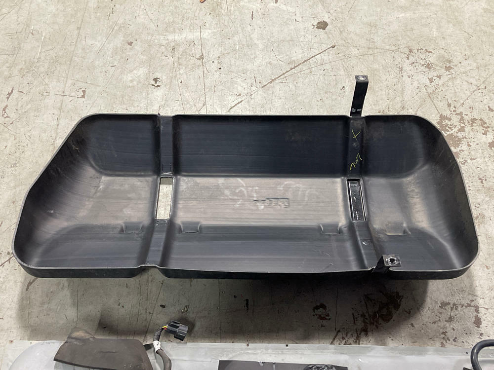 1999-04 Ford Mustang Fuel Tank Assembly 38k Miles 302