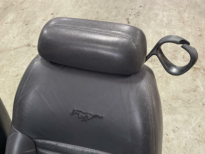 1999-04 Ford Mustang GT Convertible Seats MINT 38K Miles 302