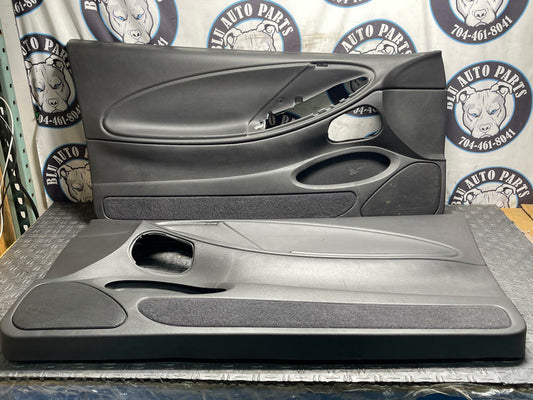 1999-04 Ford Mustang Dark Charcoal Door Panels LH RH Mint 38k Miles 302