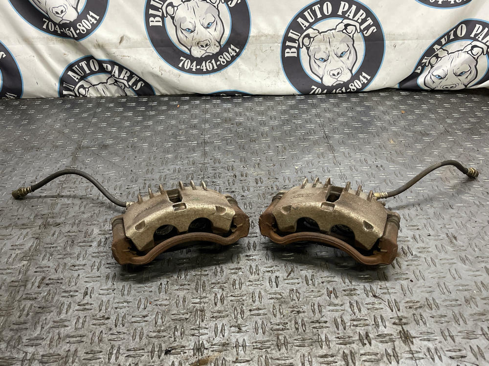 1999-04 Ford Mustang GT Front Calipers LH RH 38k Miles 302