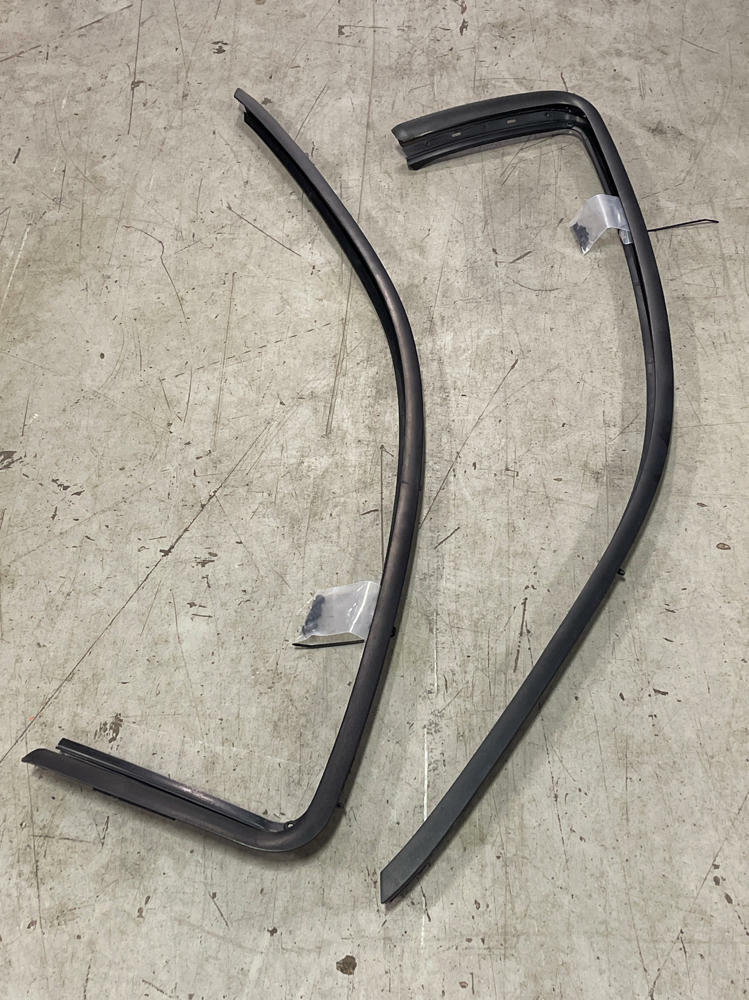 2011-14 Ford Mustang Door Weather Stripping Molding Set LH RH- for Coupe 294
