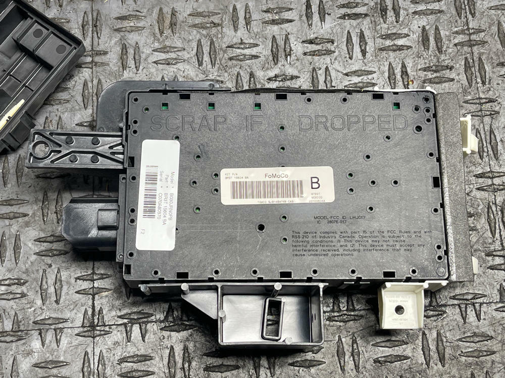 2011-14 Ford Mustang Body Control Module- for Auto Trans w/ Premium Options 294