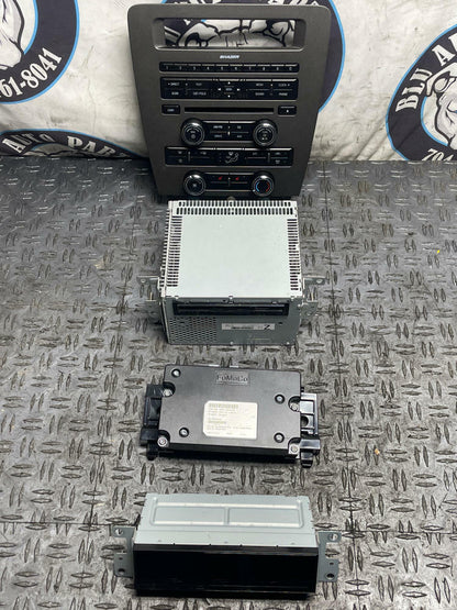 2011-12 Ford Mustang SYNC Radio Kit 294