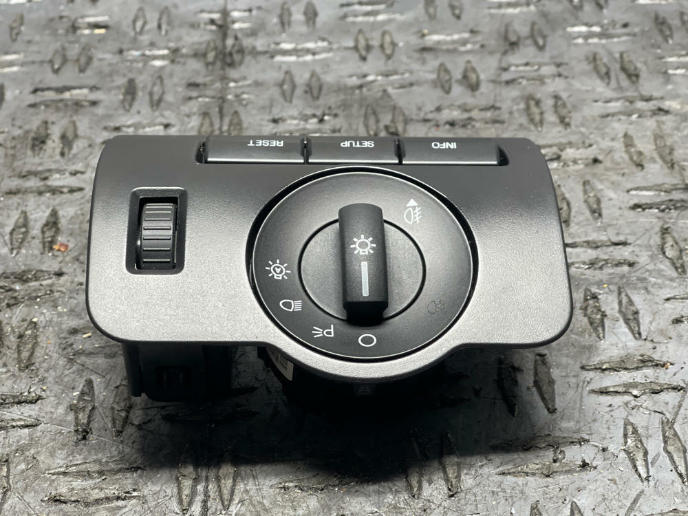 2011-14 Ford Mustang Head Light Control Knob/Switch Panel 294