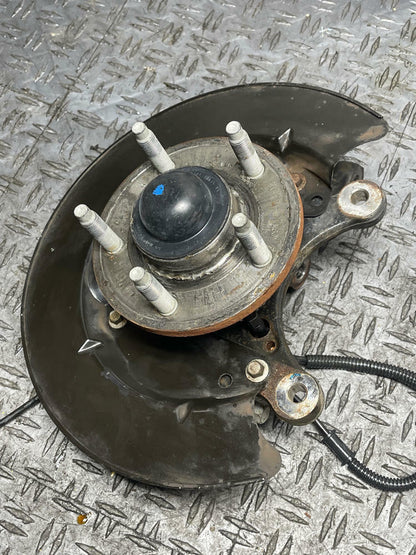 2011-14 Ford Mustang Driver LH Spindle Assembly 61k Miles 294