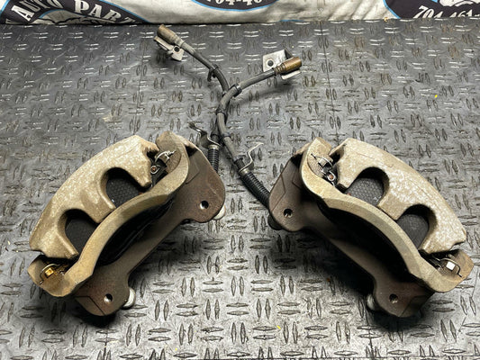 2011-14 Ford Mustang GT Front Brake Calipers LH RH 294