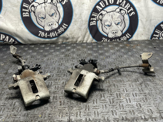2011-14 Ford Mustang GT Rear Brake Calipers LH RH 294