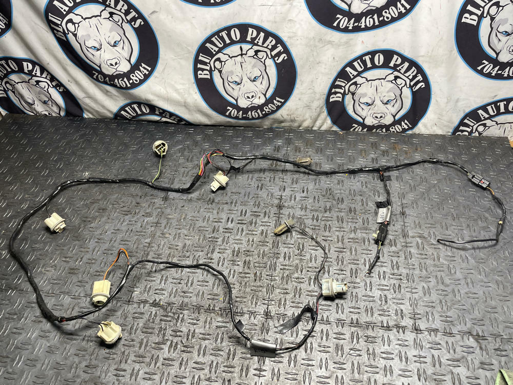 1987-93 Ford Mustang Tail Light Harness- SPLICED 304