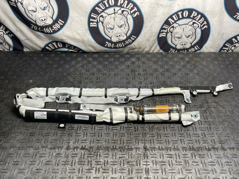 2018-23 Ford Mustang RH Curtain Part (JR3B-C699D85-AJ) 56k Miles 310