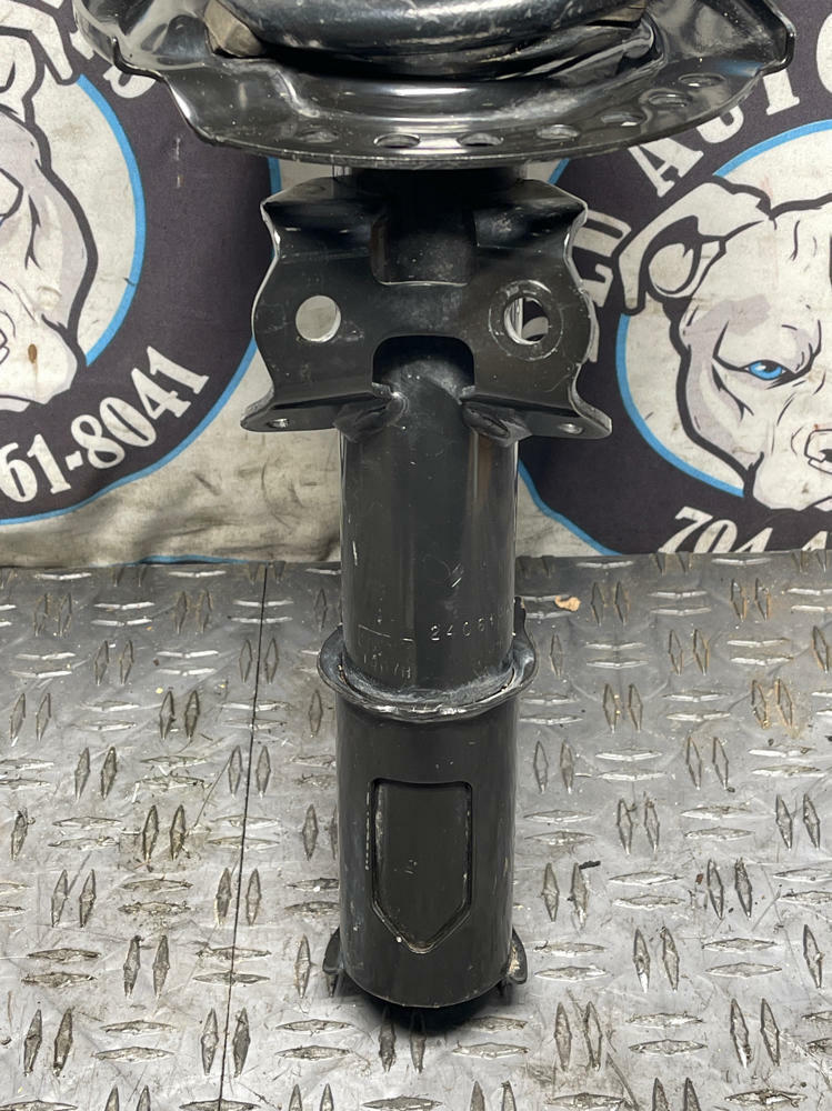 2015-23 Ford Mustang Passenger RH Strut Assembly 56k Miles 310