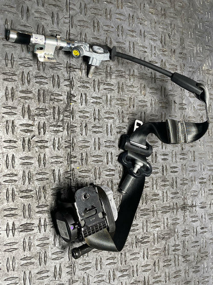 2018-23 Ford Mustang Passenger RH Front Seat Belt (COUPE) 56k Miles 310