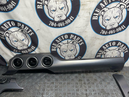 2018-23 Ford Mustang Dash Trim & Vent Set 56k Miles 310