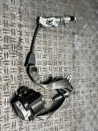 2018-23 Ford Mustang Passenger RH Front Seat Belt (COUPE) 56k Miles 310