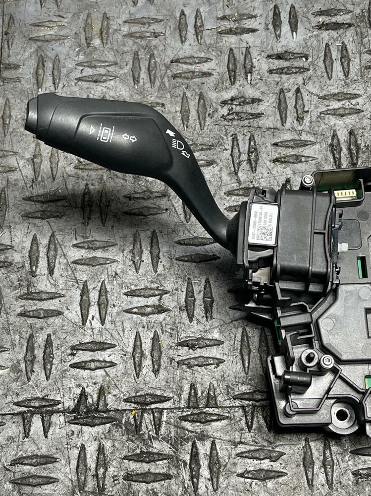 2018-23 Ford Mustang Stalk Switch SCRM Part (JR3T-14B522-LDW) 56k Miles 310